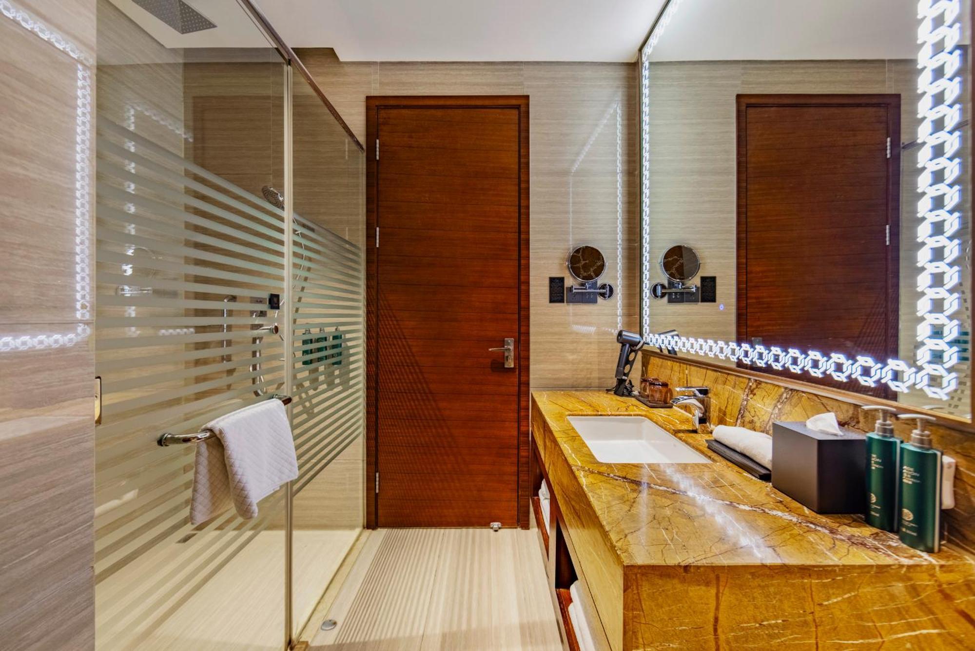 Fondney Hotel Shanghai Necc Hongqiao Airport T2 Экстерьер фото