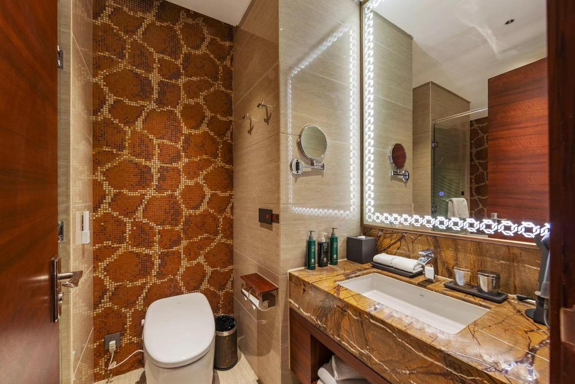Fondney Hotel Shanghai Necc Hongqiao Airport T2 Экстерьер фото