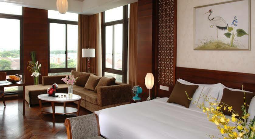 Fondney Hotel Shanghai Necc Hongqiao Airport T2 Экстерьер фото